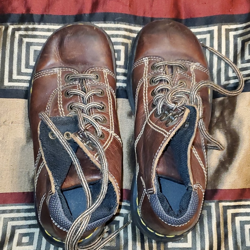 Ladies boots
